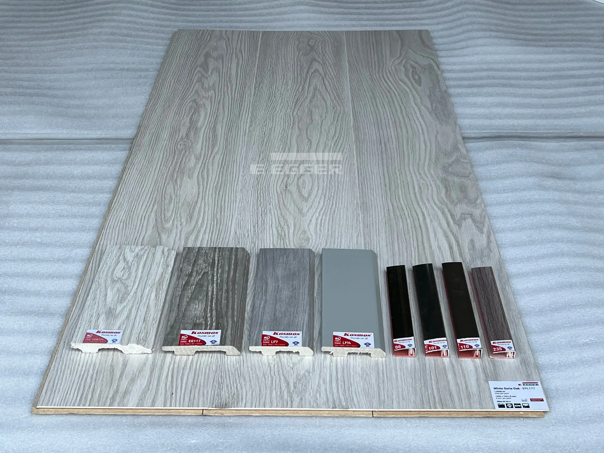 EGGER 8mm – EPL177